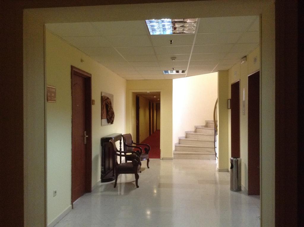 Park Hotel Volos Exterior photo