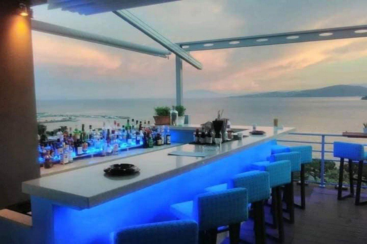 Park Hotel Volos Exterior photo