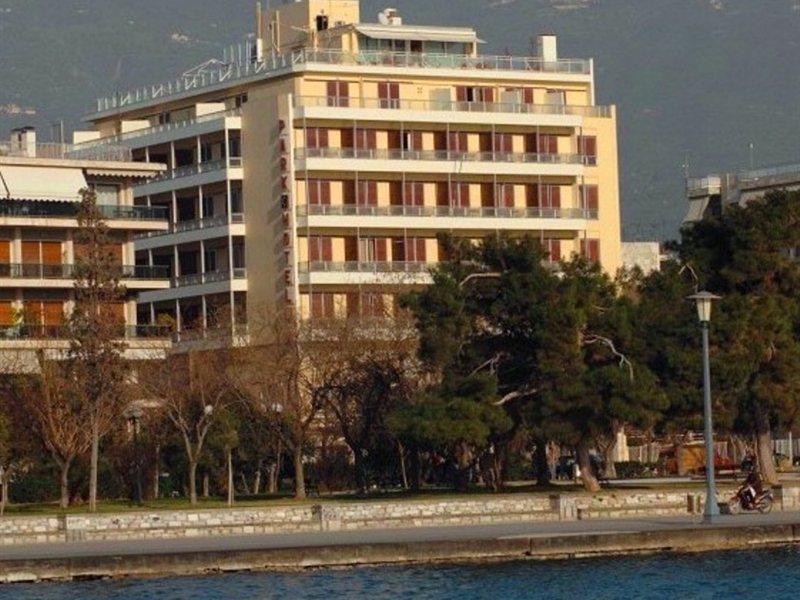 Park Hotel Volos Exterior photo