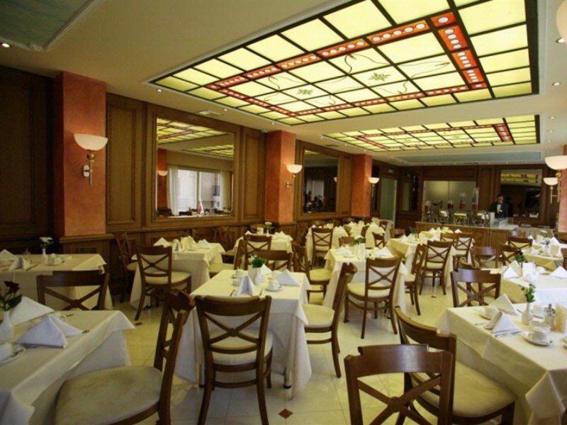 Park Hotel Volos Exterior photo