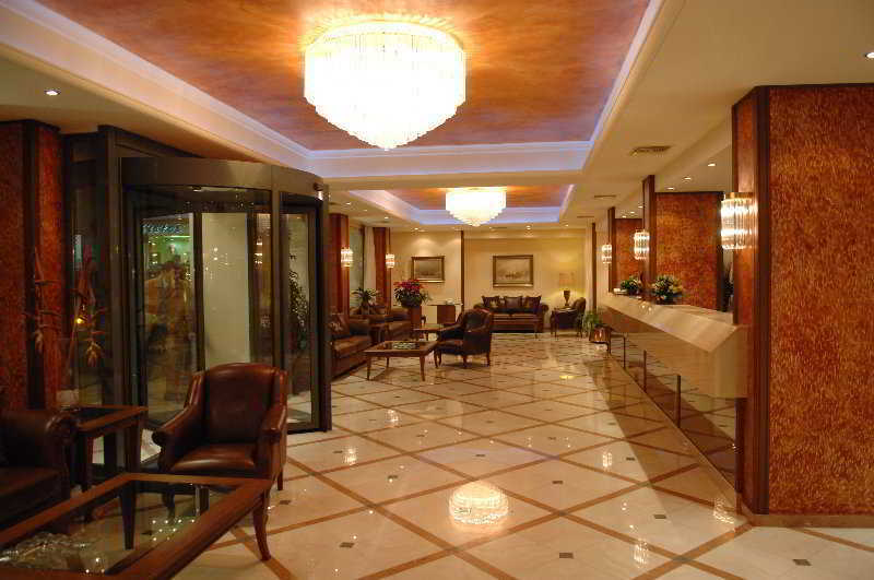 Park Hotel Volos Exterior photo