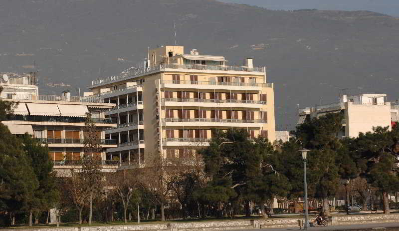 Park Hotel Volos Exterior photo